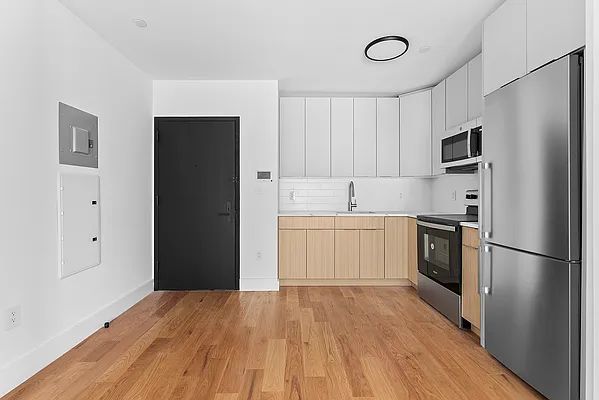 $2,541 | 61 Clarkson Avenue, Unit 2R | Prospect Lefferts Gardens