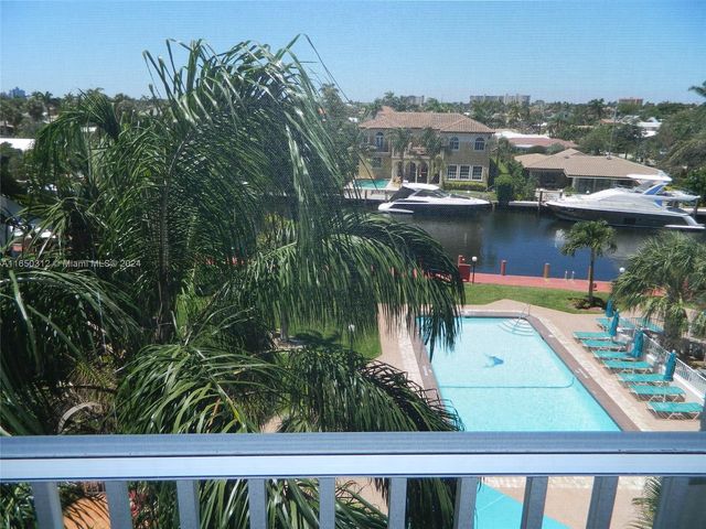 $2,100 | 1391 South Ocean Boulevard, Unit 407 | Beach