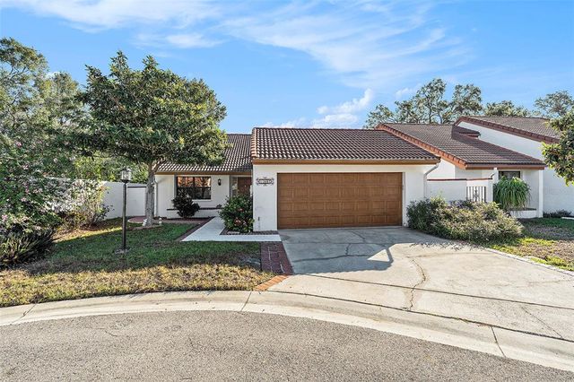 $485,000 | 11507 Orilla Del Rio Place | Temple Terrace