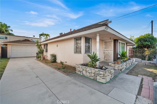 $940,000 | 7872 Cypress Drive | West Huntington Beach