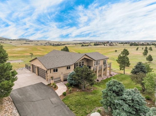 $1,099,900 | 19723 Falcon Crest Court | Kings Deer Highlands