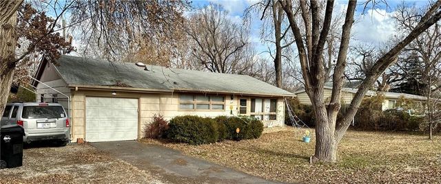 $119,900 | 1916 Southwest 34th Street | Topeka