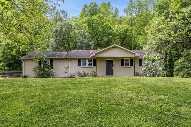 $799,000 | 9005 Highway 100 | South Harpeth Area