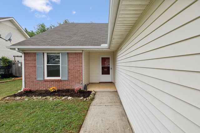 $299,900 | 250 Indian Park Drive | Murfreesboro