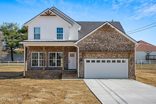 $429,900 | 1118 Fawn Drive