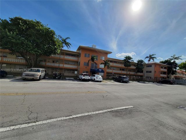 $2,200 | 11840 Northeast 19th Drive, Unit 25 | Sans Souci