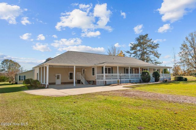 $465,000 | 155 Teach's Cove Road | Bath Township - Beaufort County