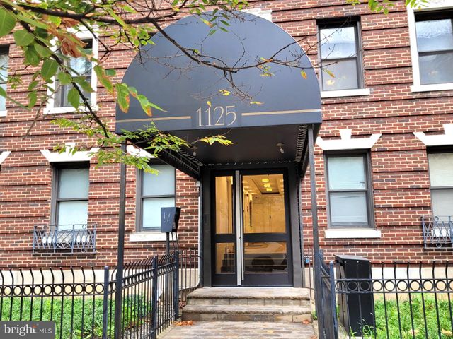 $495,000 | 1125 12th Street Northwest, Unit B1 | Logan Circle