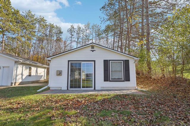 $300,000 | S7644 West Grandview Avenue | Merrimac Town