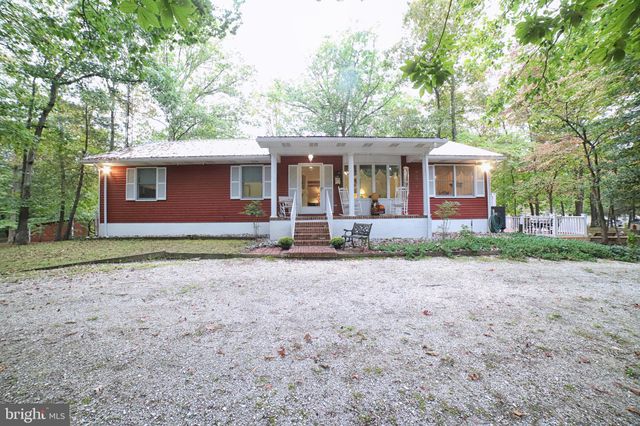 $409,900 | 25820 Dogwood Road