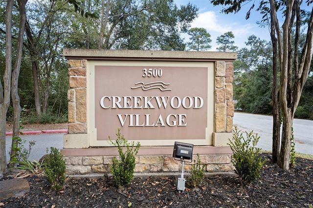 $1,200 | 3500 Tangle Brush Drive, Unit 22 | Creekwood Village