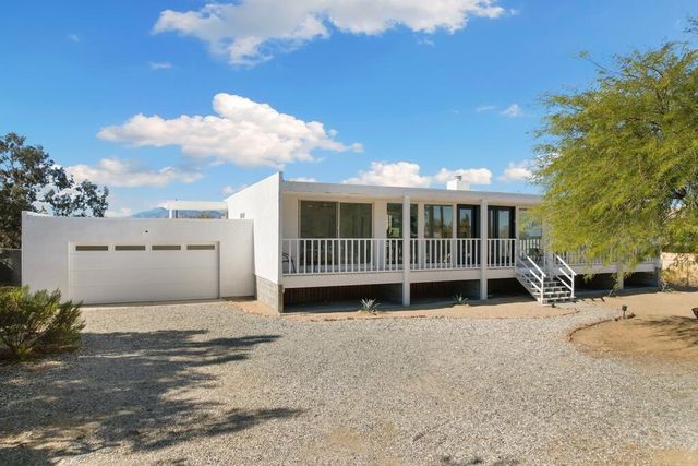 $575,000 | 6946 Lennox Avenue | Yucca Valley