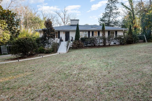 $720,000 | 42 Oakwood Drive | Chapel Hill