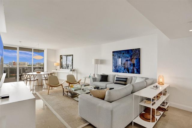 $2,245,000 | 400 Alton Road, Unit 911 | South of Fifth