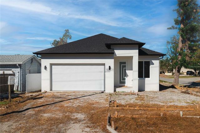 $649,000 | 2513 West Hiawatha Street | Egypt Lake-Leto