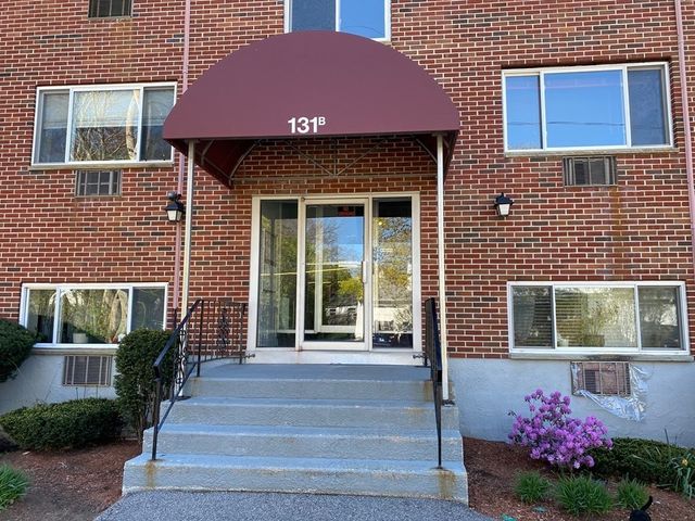 $199,900 | 131 Mellen Street, Unit 3B | Coburnville