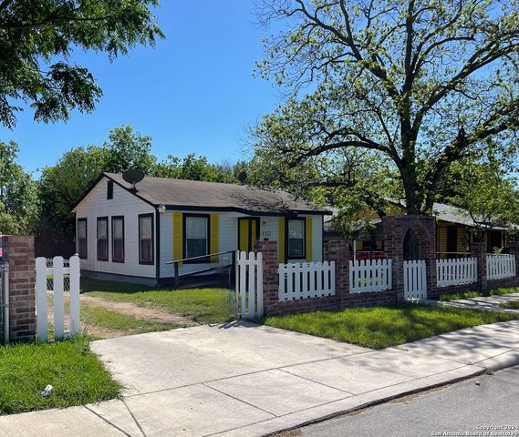 $1,200 | 110 Dumoulin Avenue | Denver Heights