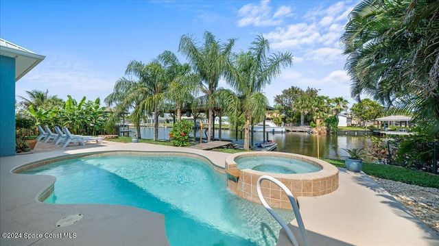 $1,600,000 | 121 Boca Ciega Road | Cocoa Beach