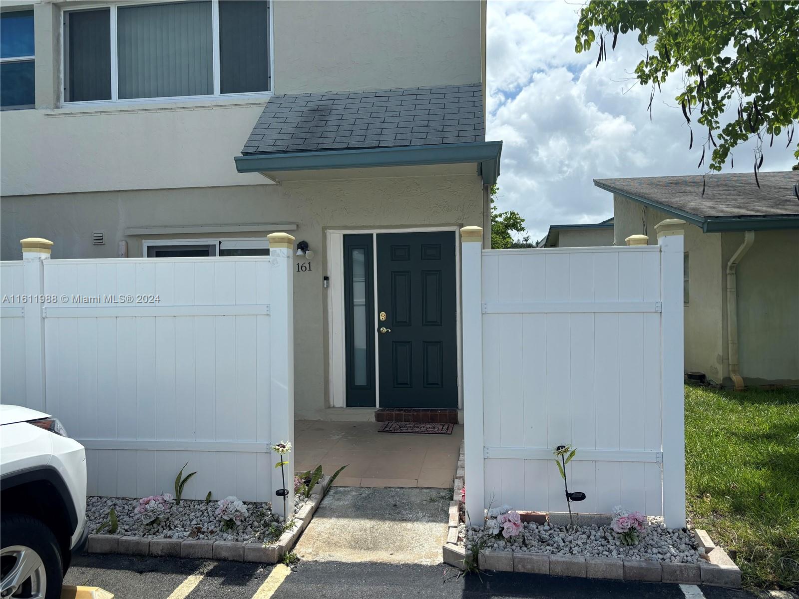 a view of outdoor space and porch