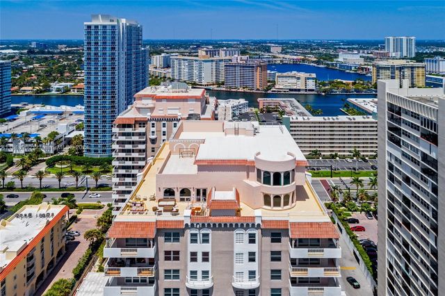 $2,999,000 | 1912 South Ocean Drive, Unit PH1 | Oceanside