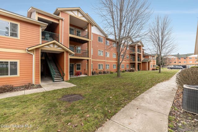 $369,800 | 6735 North Spurwing Loop, Unit 305 | Ramsey-Woodland