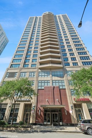 $318,000 | 200 North Jefferson Street, Unit 1307 | West Loop