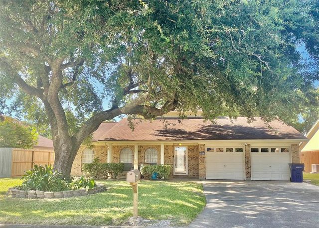 $315,000 | 1913 28th Avenue North | Texas City