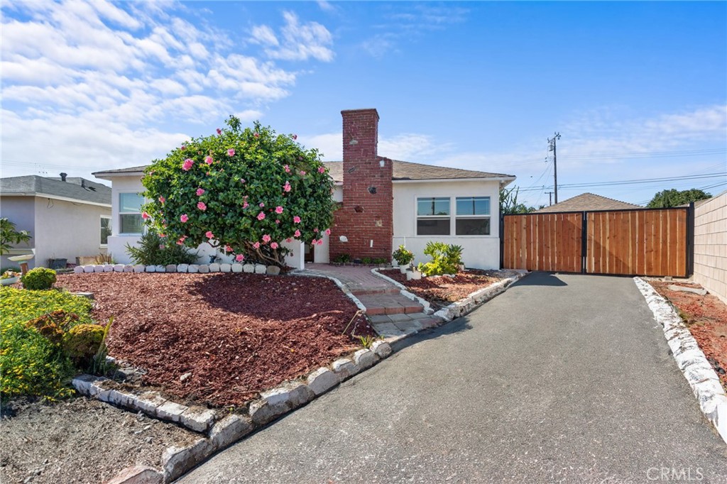 a view of a house with a patio