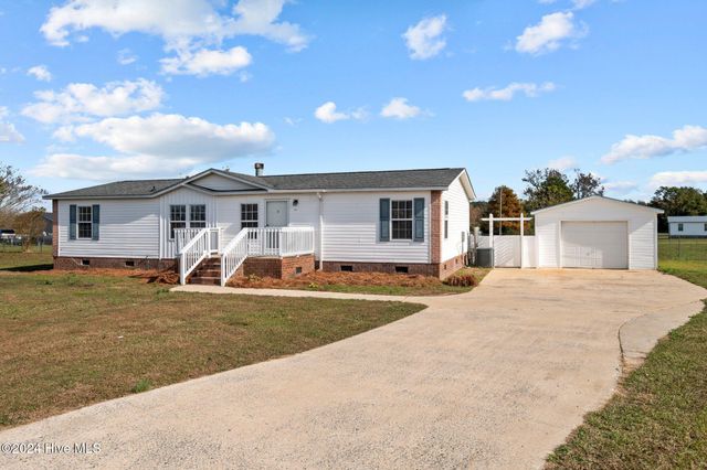 $220,000 | 3421 Field View Court | Winterville Township - Pitt County