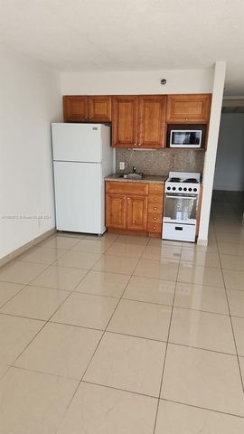 $1,350 | 16450 Northwest 2nd Avenue, Unit 206 | Golden Glades