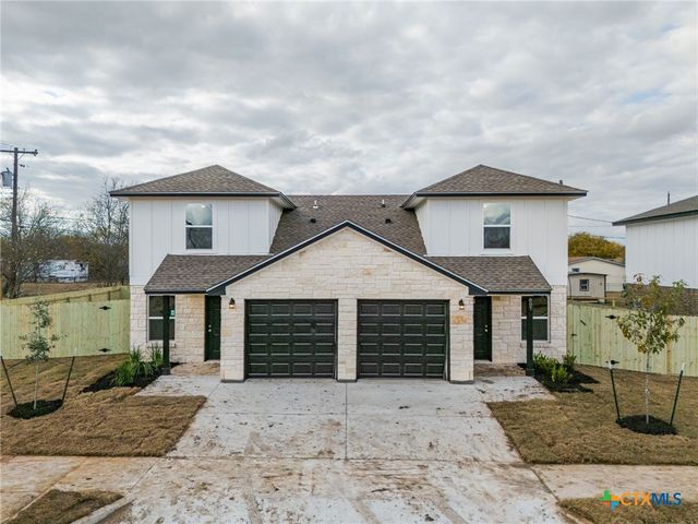 $379,900 | 807 White Meadow Lane | Harker Heights