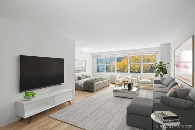 $725,000 | 155 West 68th Street, Unit 310 | Upper West Side