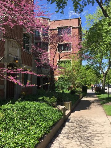 $415,000 | 1151 East 56th Street, Unit 1 | Hyde Park