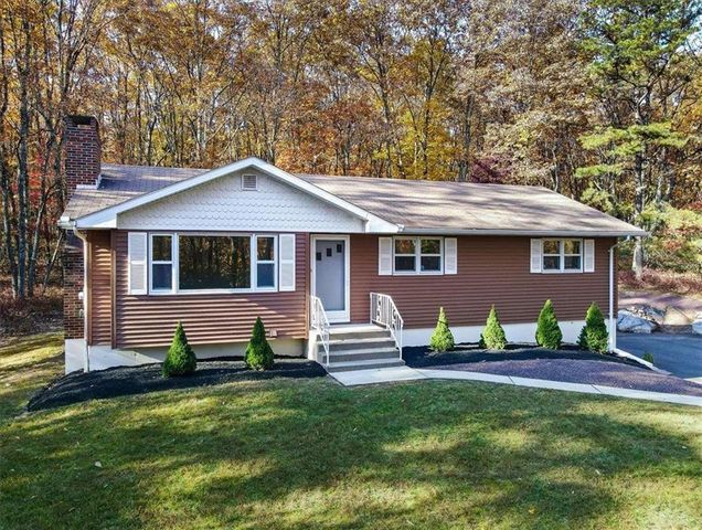 $350,000 | 3205 Woodcrest Avenue | Birch Hollow Estates