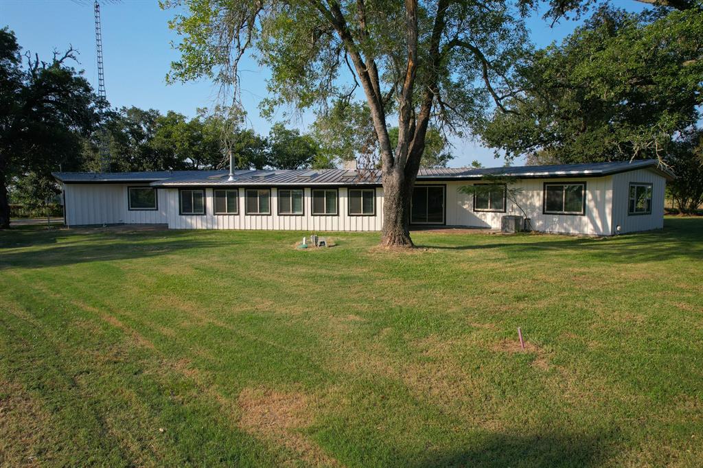 front view of house with a yard