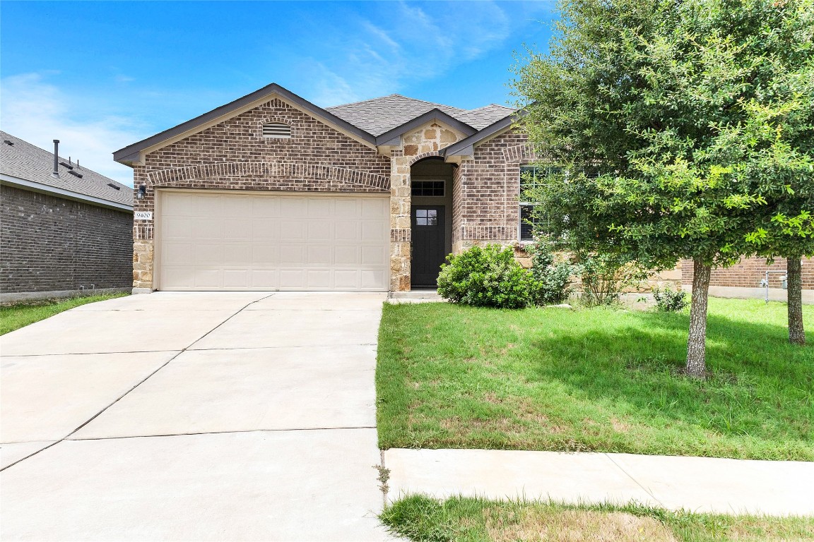 Single-story house in Southpark Meadow