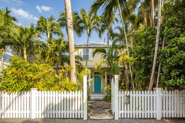 $3,595,000 | 1122 Seminary Street | Key West