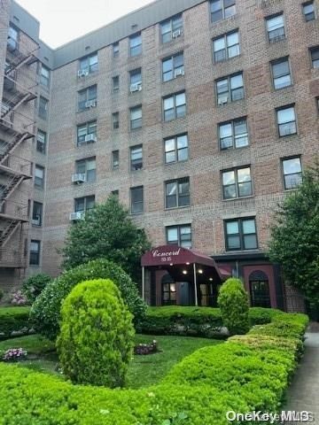 $279,000 | 83-15 98th Street, Unit 2K | Forest Park