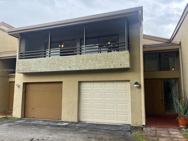 $294,000 | 2944 West Missionwood Circle, Unit D14 | Miramar