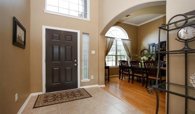 a view of a livingroom with furniture and window