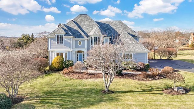 $775,000 | 65 Brentwood Drive | Glastonbury