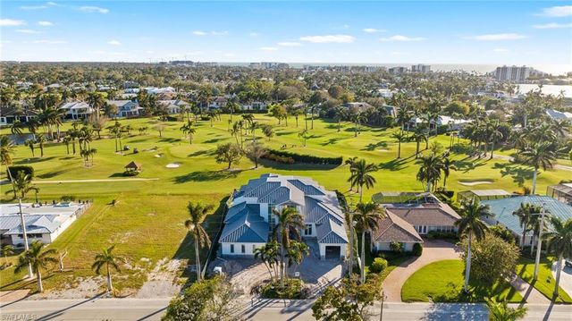 $9,495,000 | 570 Harbour Drive | Moorings