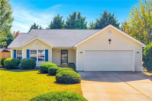 $289,500 | 124 Radcliff Way | Westwood Pointe