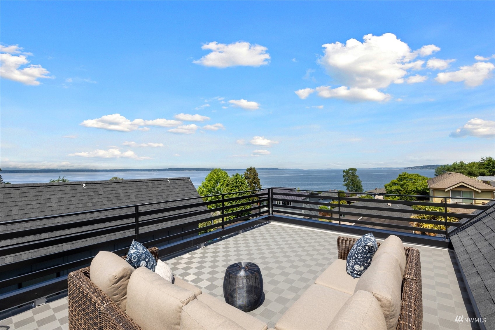 a view of a terrace with sky view