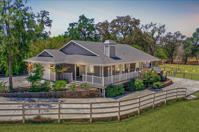 $825,000 | 7829 Silver Drive | Sunrise Ranch