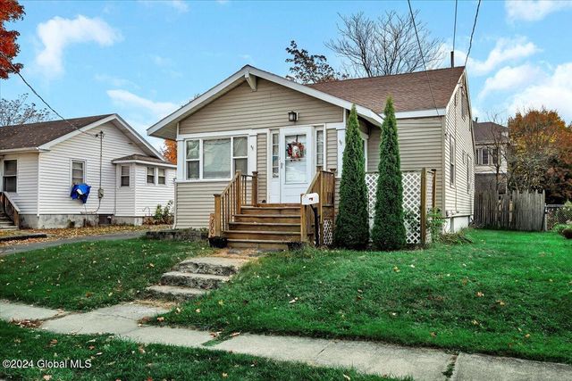 $195,000 | 2006 9th Street | Rensselaer