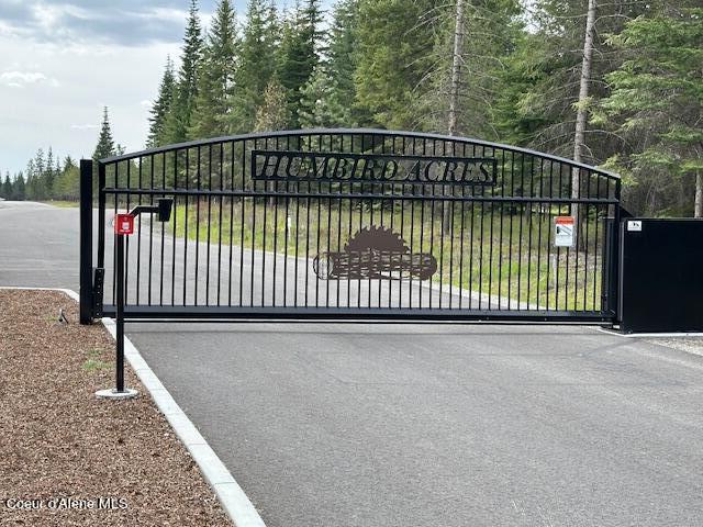 Humbird Acres Gate