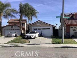 $599,999 | 200 South Sherer Place | South Compton