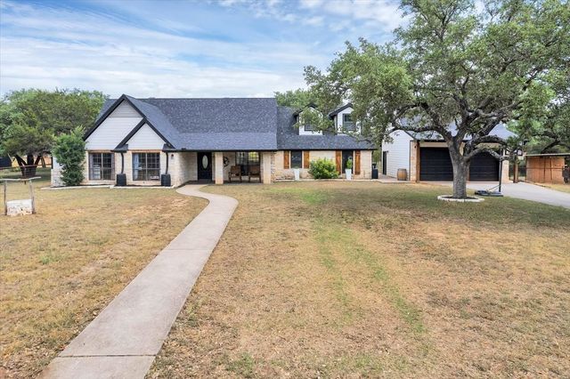 $1,350,000 | 404 County Road 421 | Spicewood