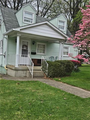 $90,000 | 1322 Chestnut Street | Connellsville